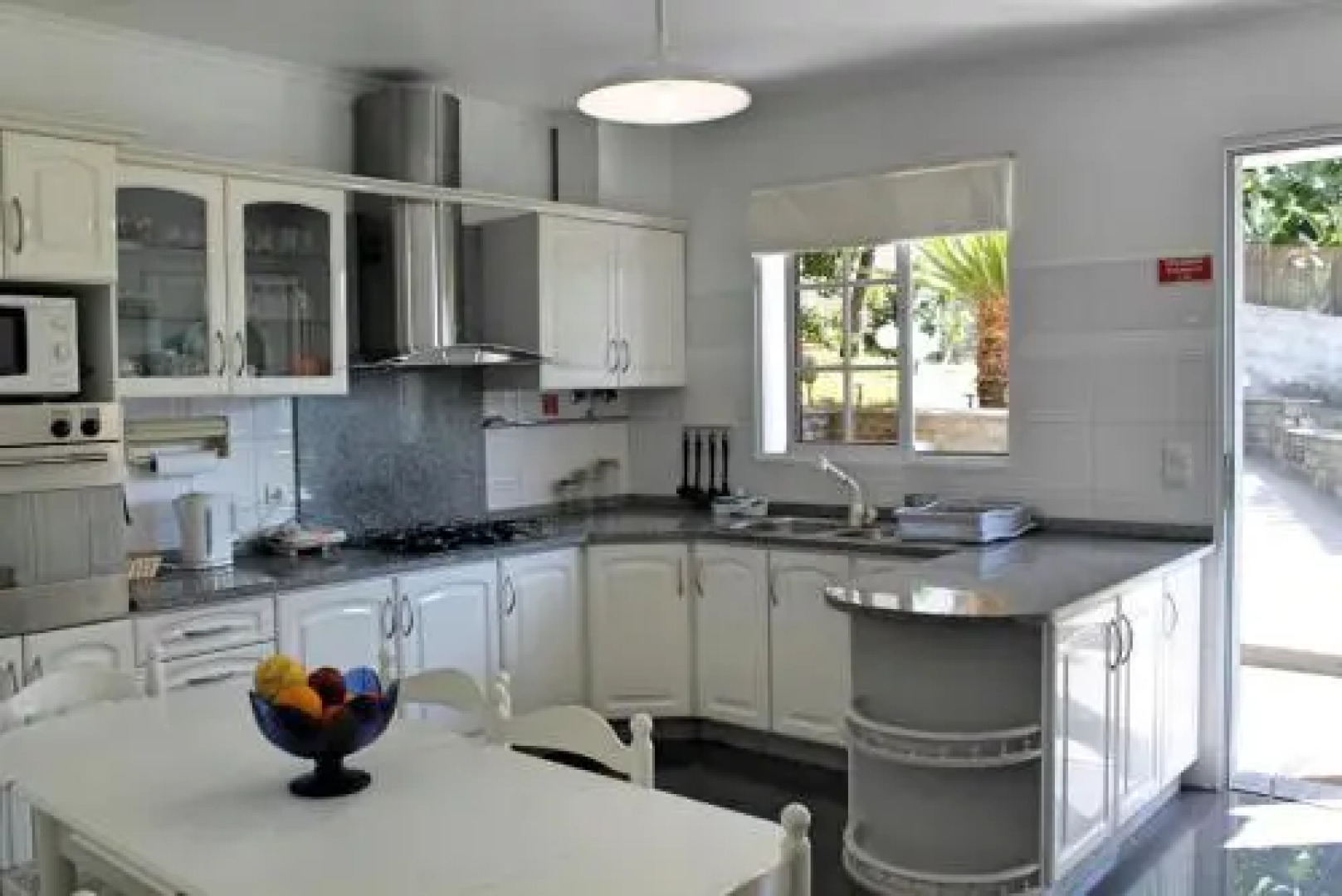 Casa Jardim Mar by OurMadeira