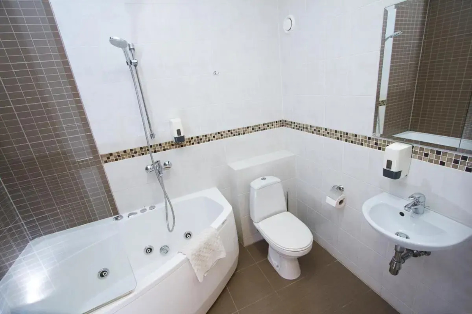 Guest House Lenkas