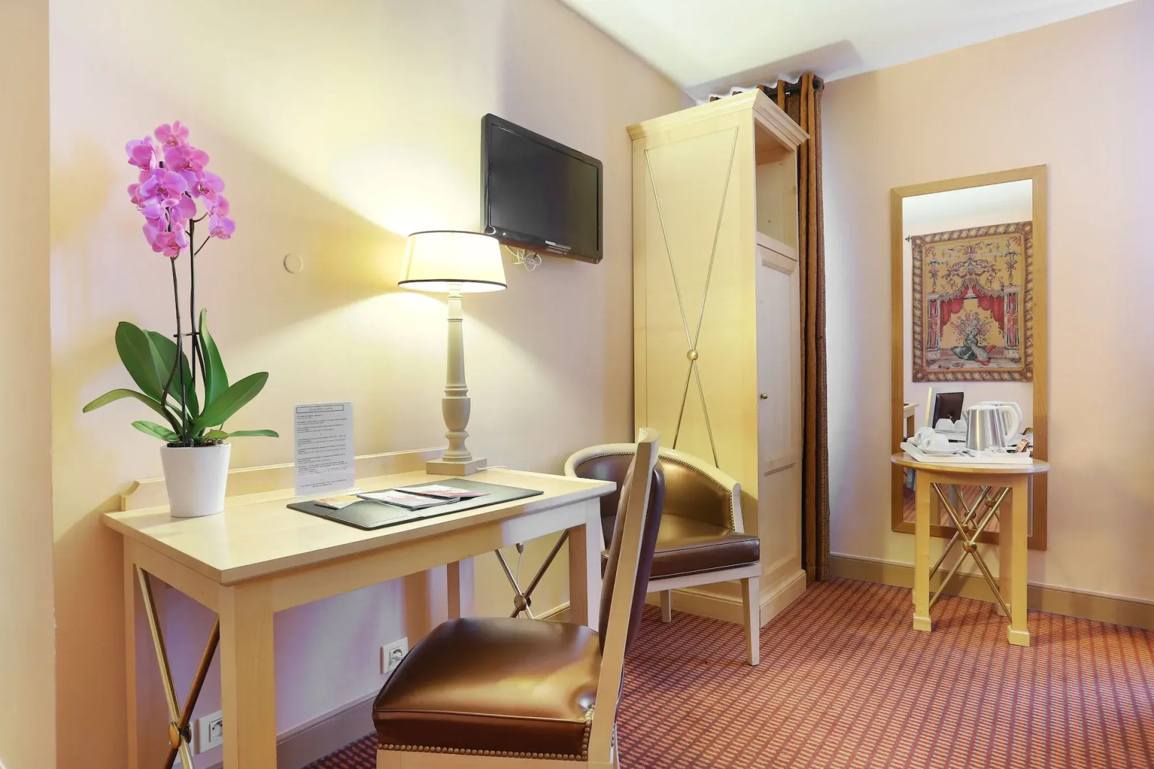 Hotel Central Saint Germain