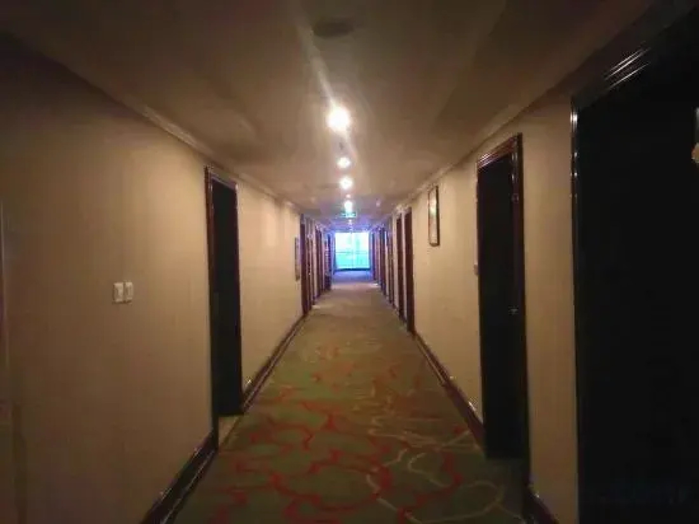 Jia Sheng Century Hotel