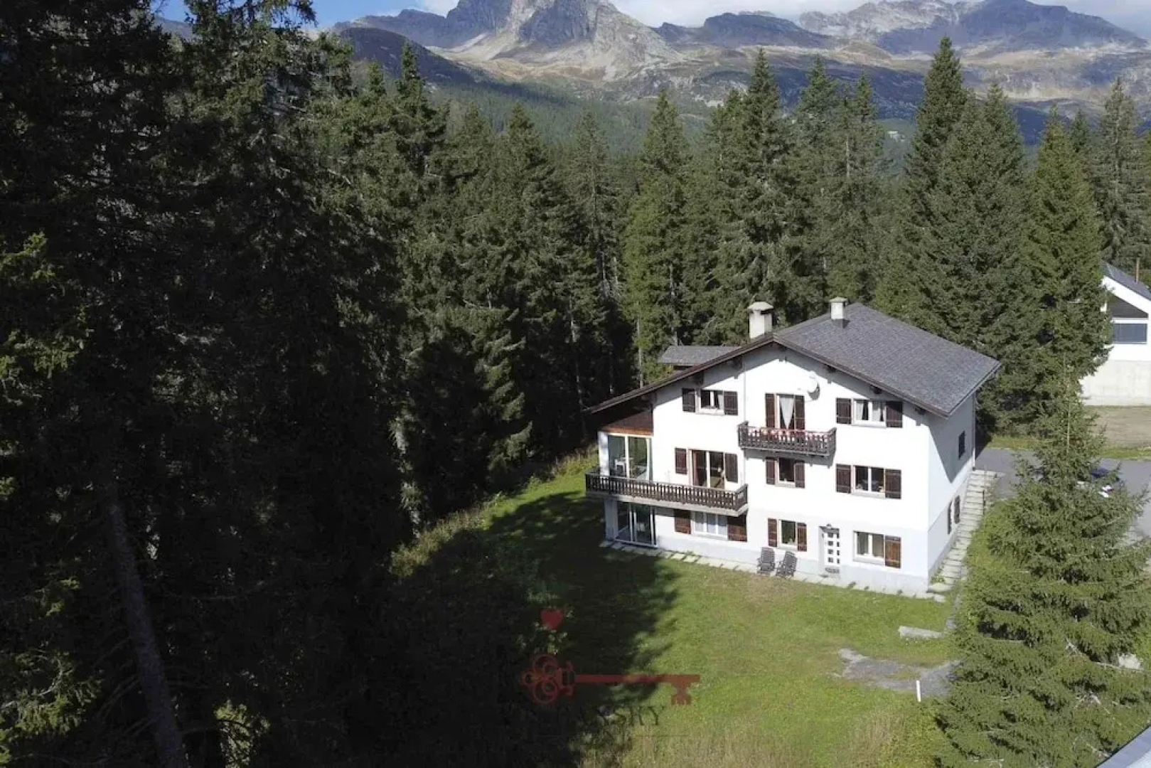 Chalet 5 Stars San Bernardino SKI Slopes Hiking