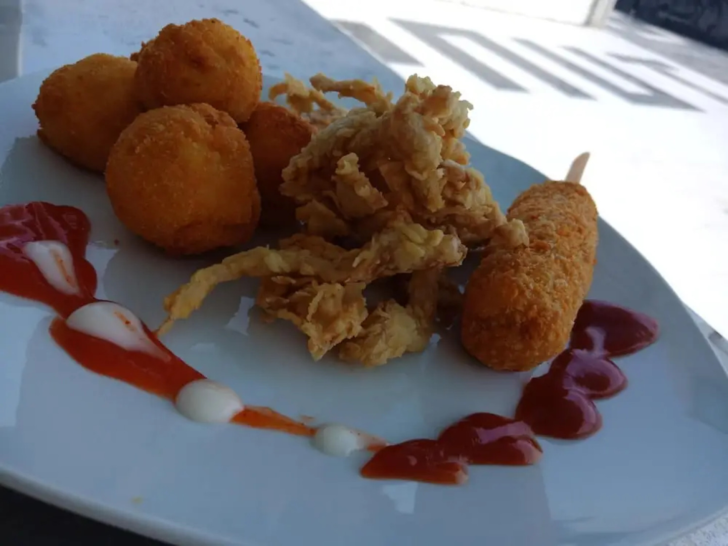 Coconut Hotel - Hostel