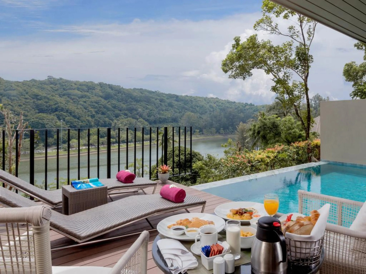 SUNSURI PHUKET, Nai Harn Beach