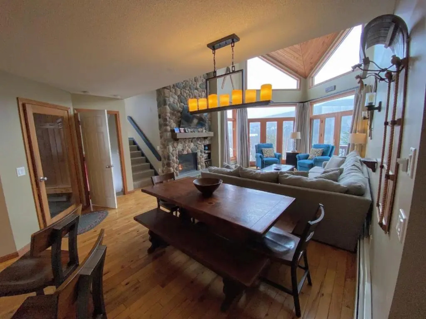 C1 Top Rated Ski In Ski Out Townhome Great views fireplaces fast wifi AC Short walk to slopes