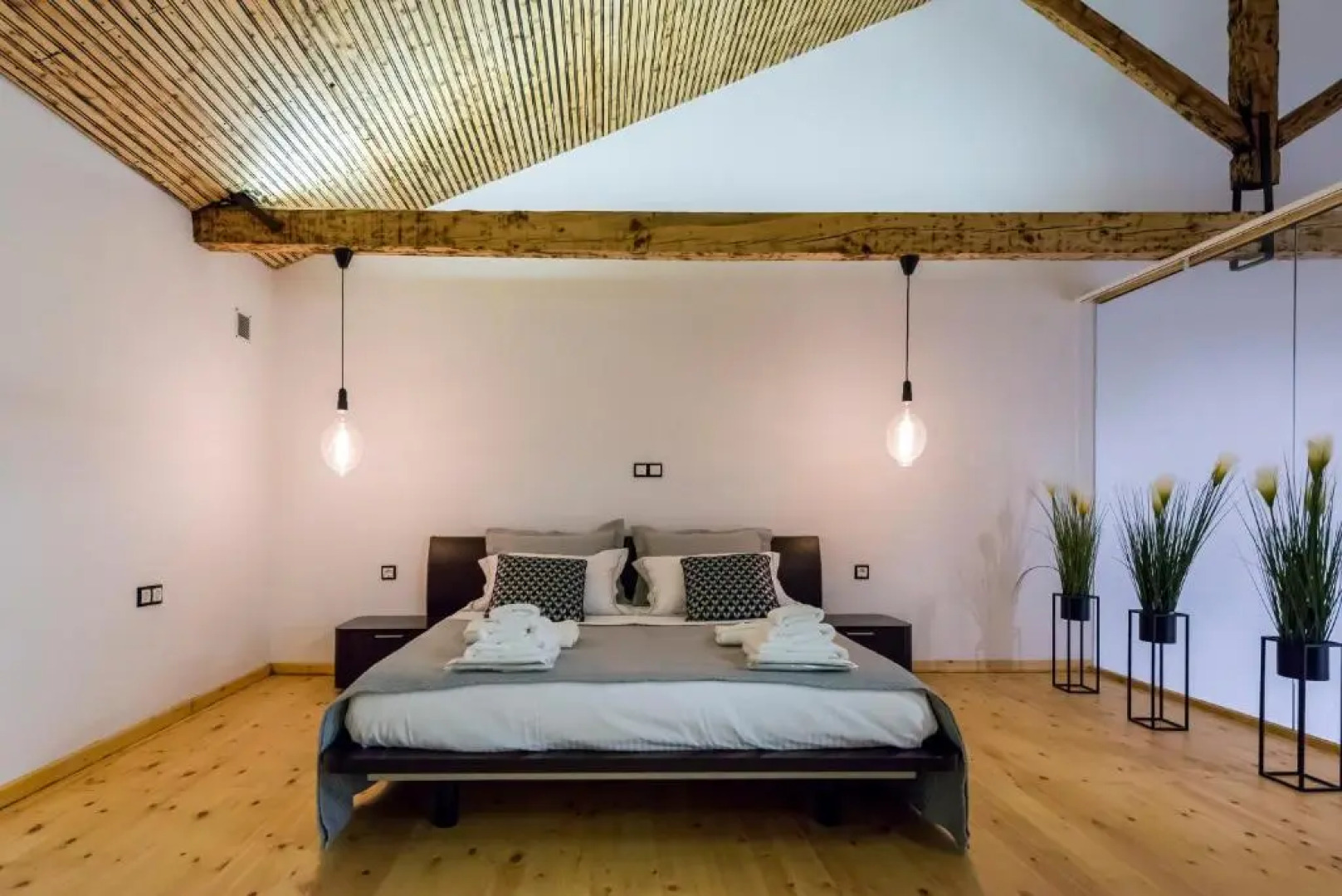 Kalamata Aigli Lux Seafront Retreats- Up to 11ppl