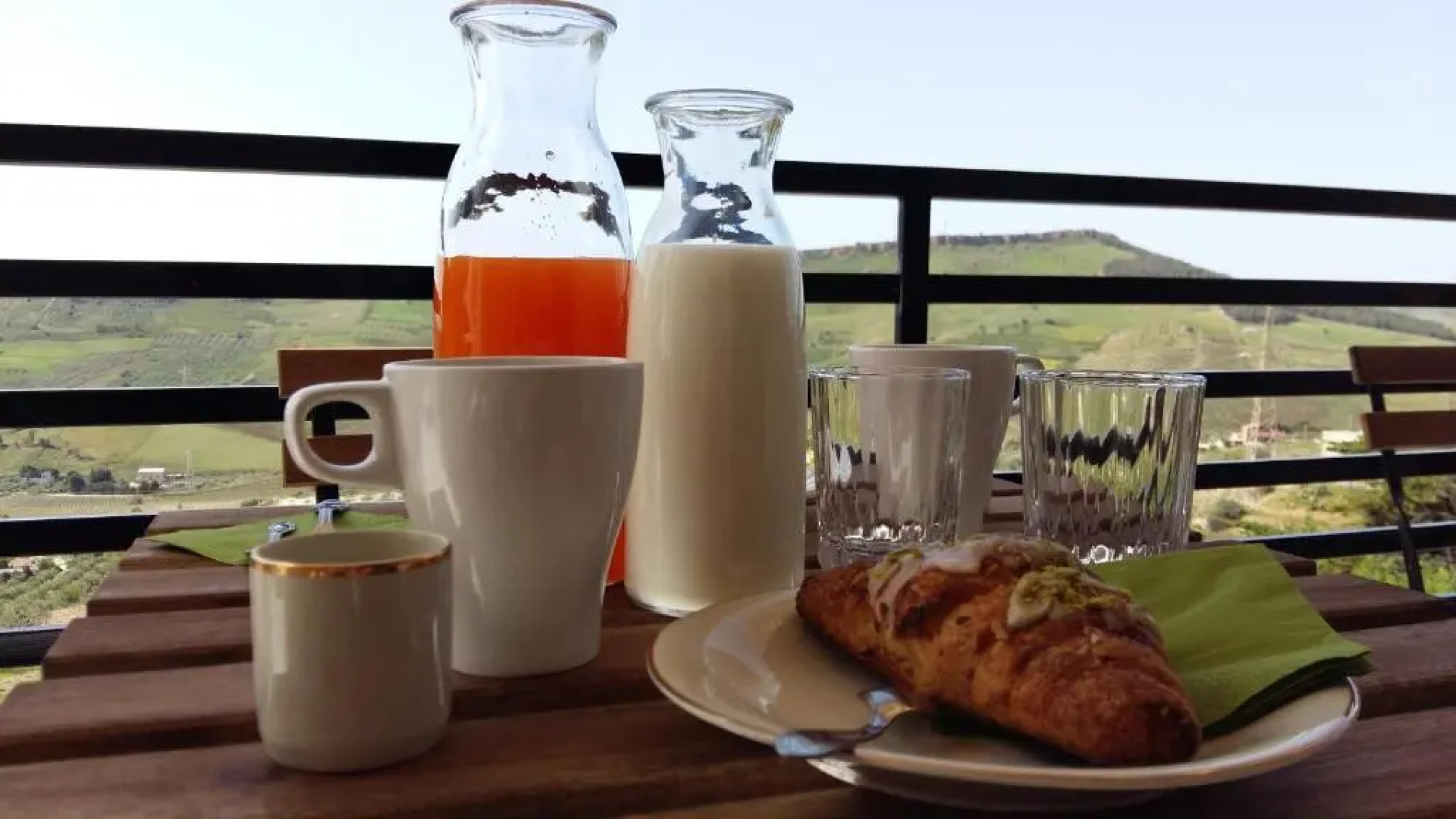 MennulaVirdi Country House