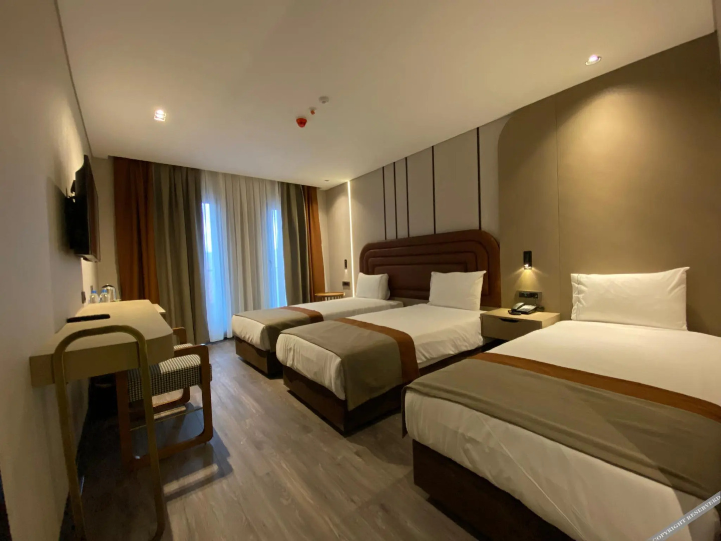 Edition Old City Hotel