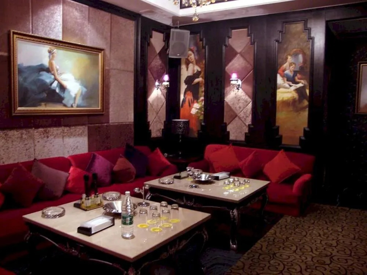 Yongli Holiday Hotel