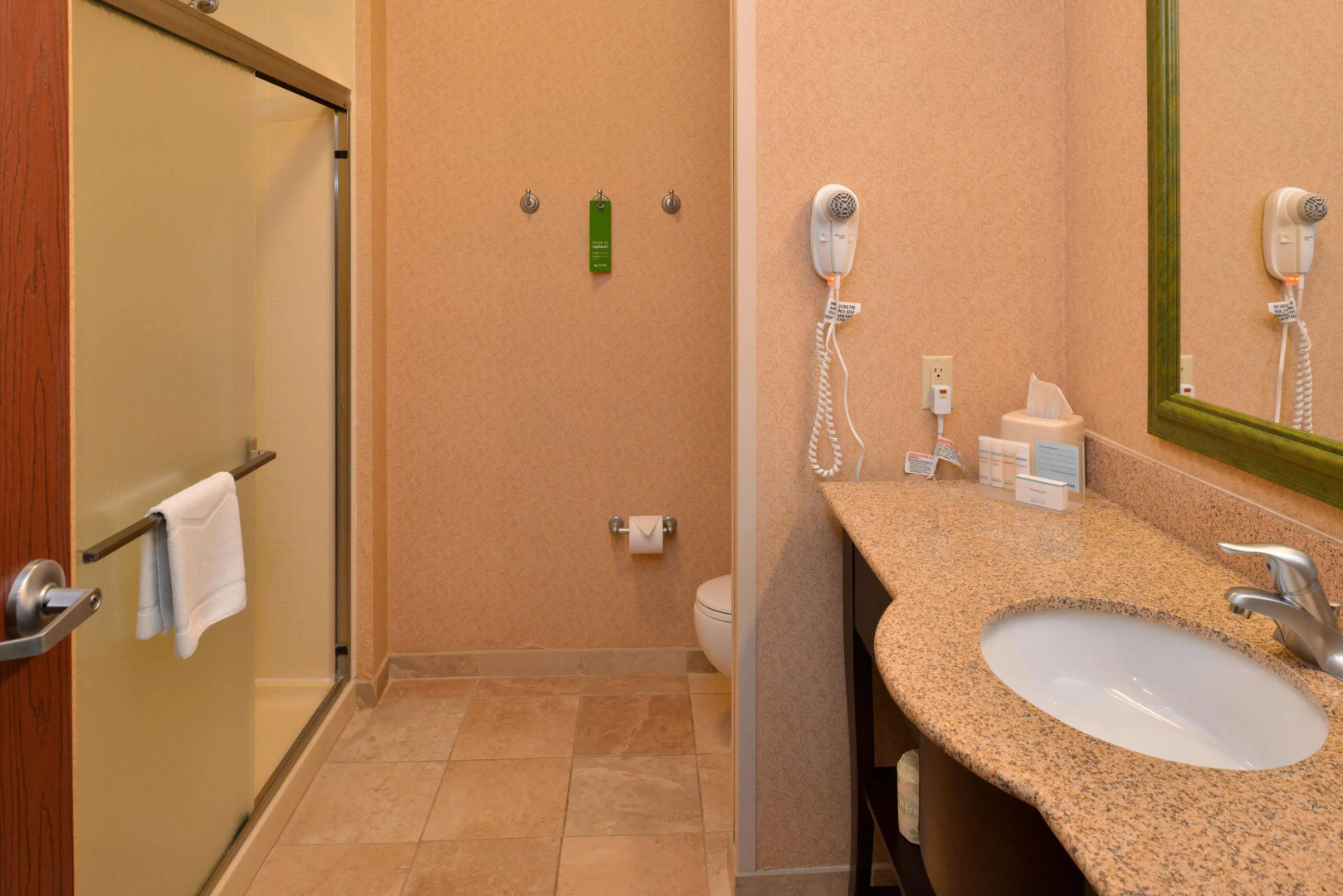 Hampton Inn & Suites St. Louis-Edwardsville