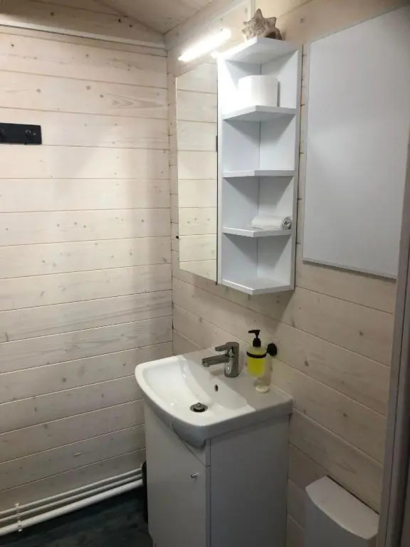 WOMOCAMP Holzhütte 1