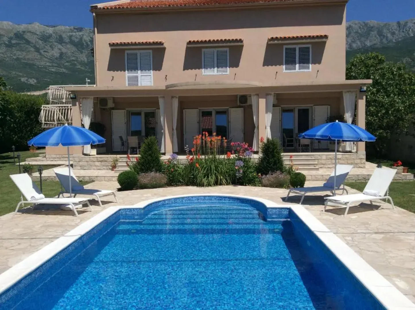 Apartments Raskovic I