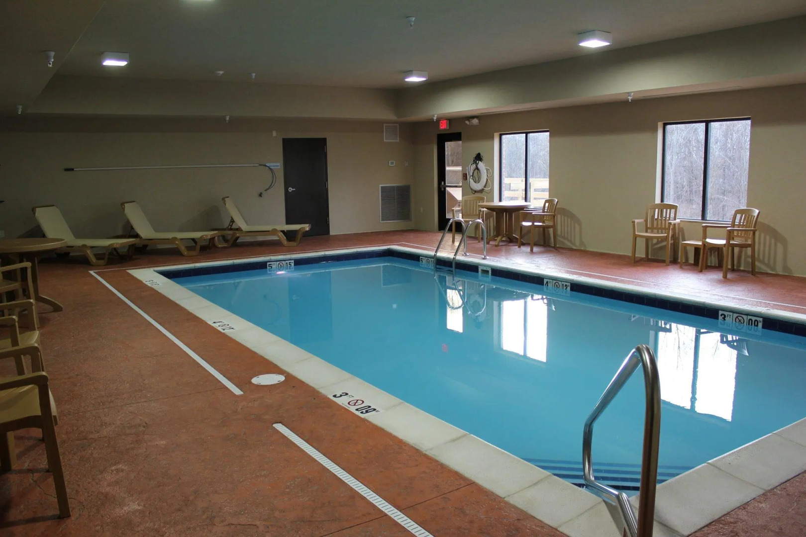 Holiday Inn Express Hotel & Suites Niles by IHG