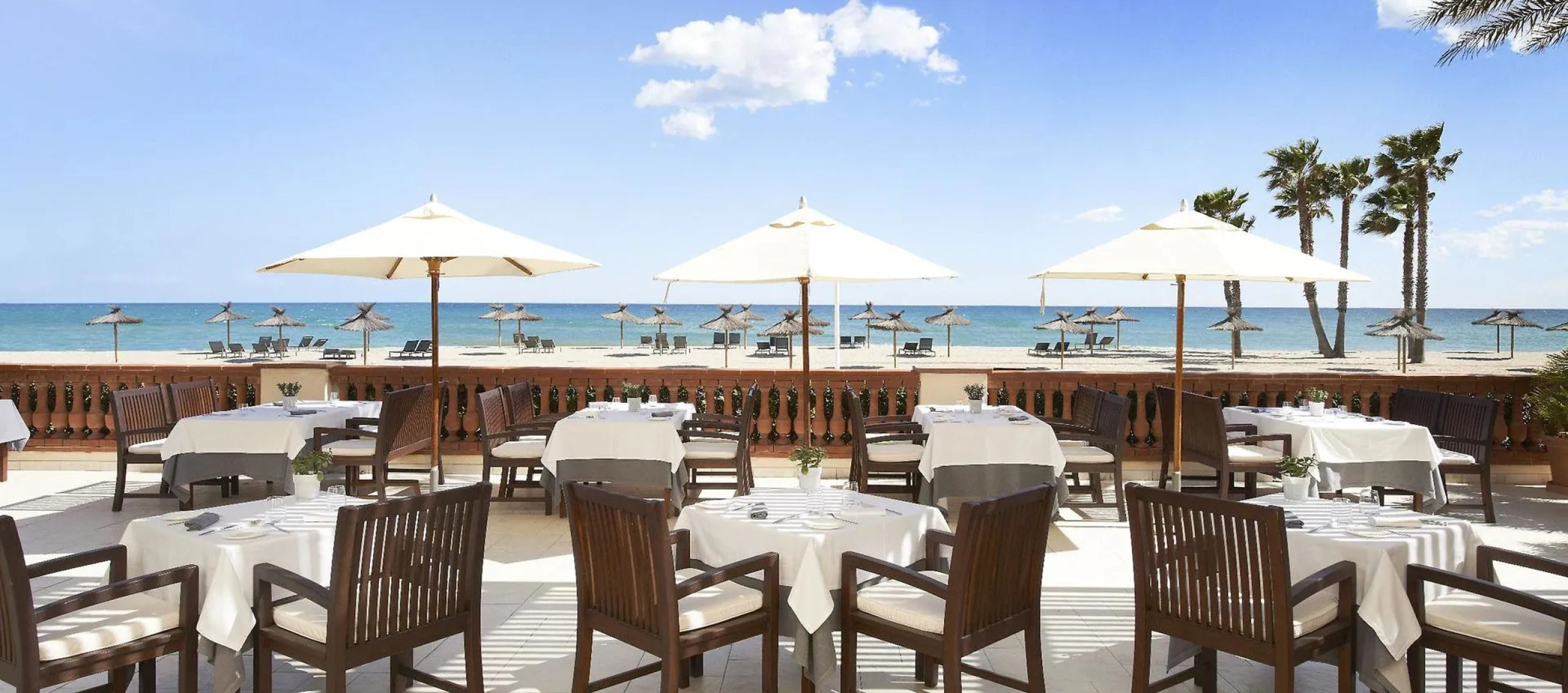 Le Meridien Ra Beach Hotel & Spa