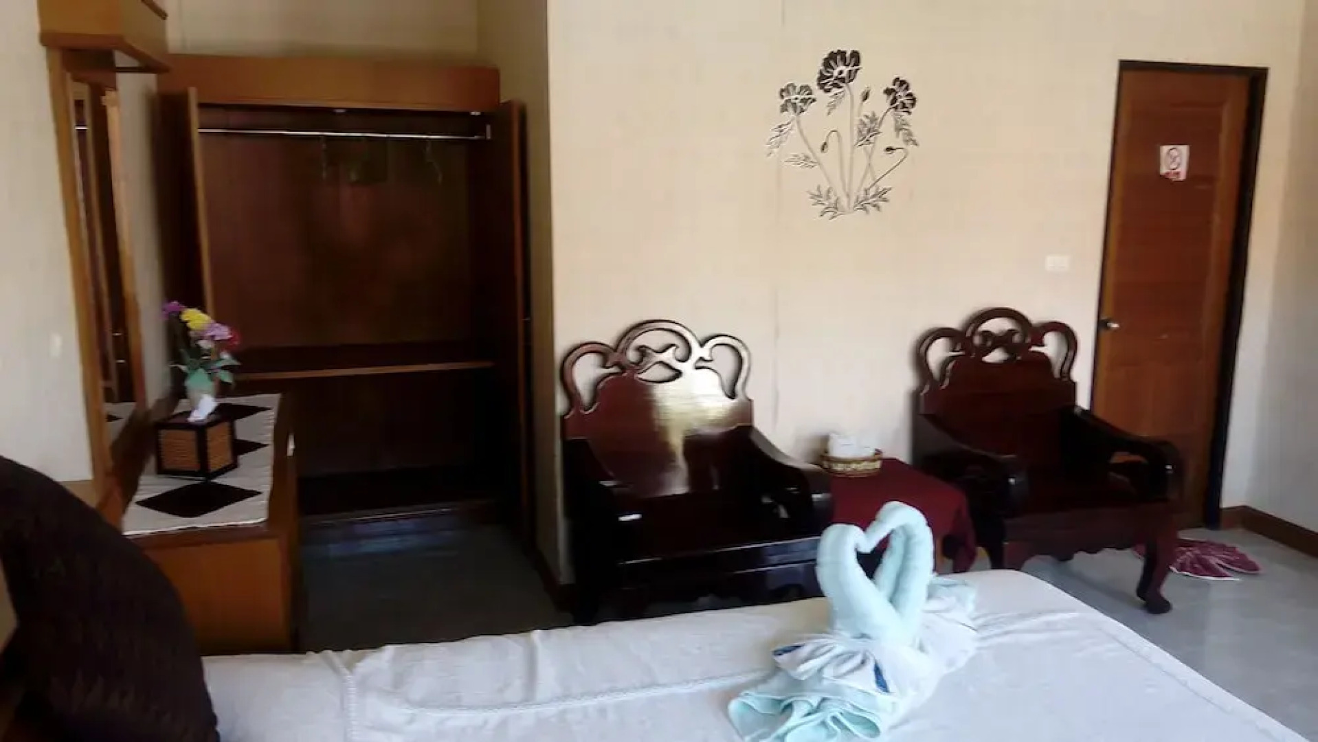 Bang Boet Bay Beach Resort