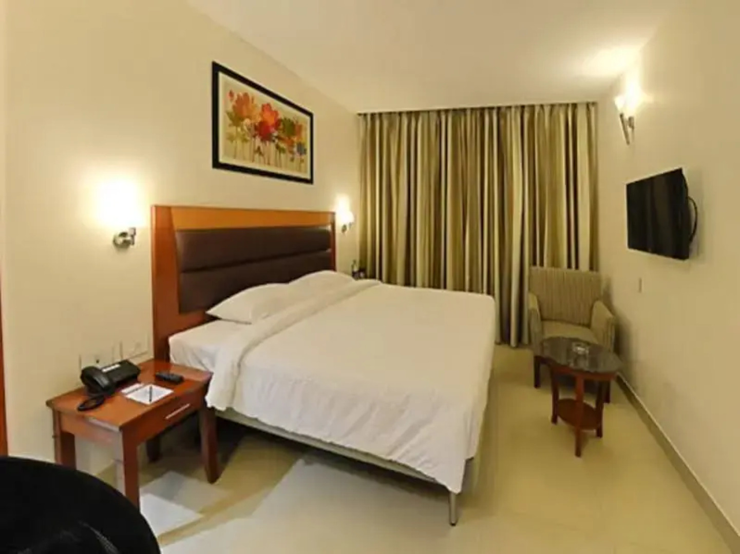 Poppys Anukula Residency - Vellore