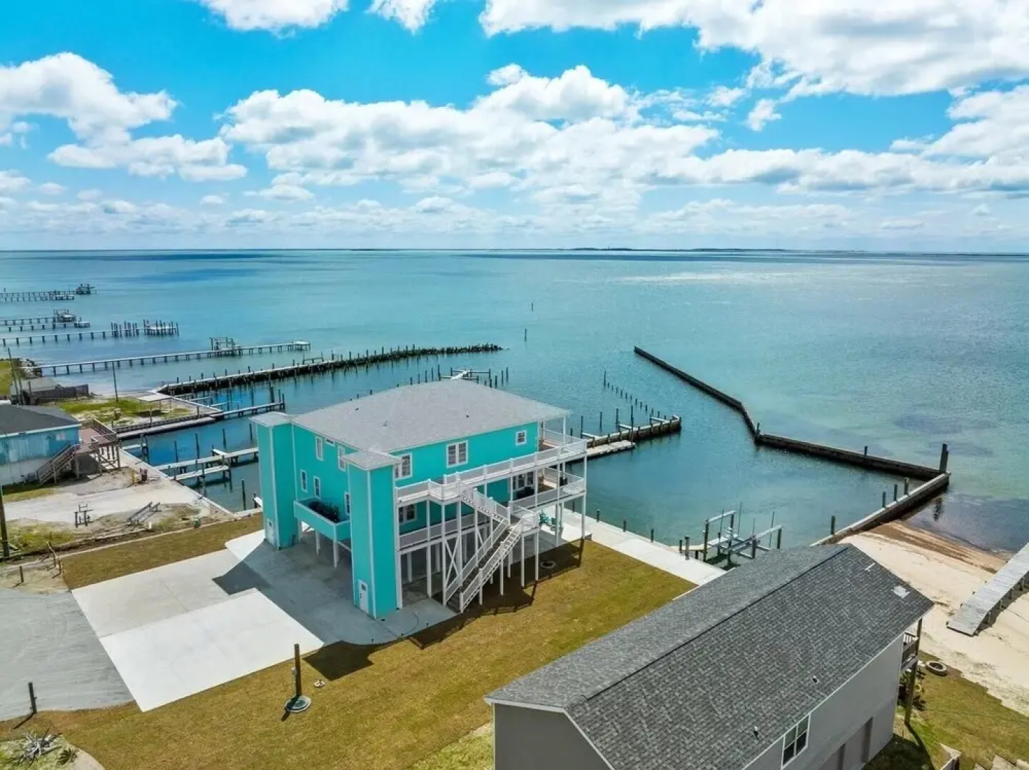 The Cape 3 Bedroom Condo by RedAwning