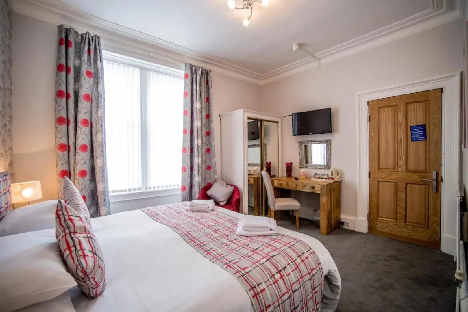 Craignelder Hotel