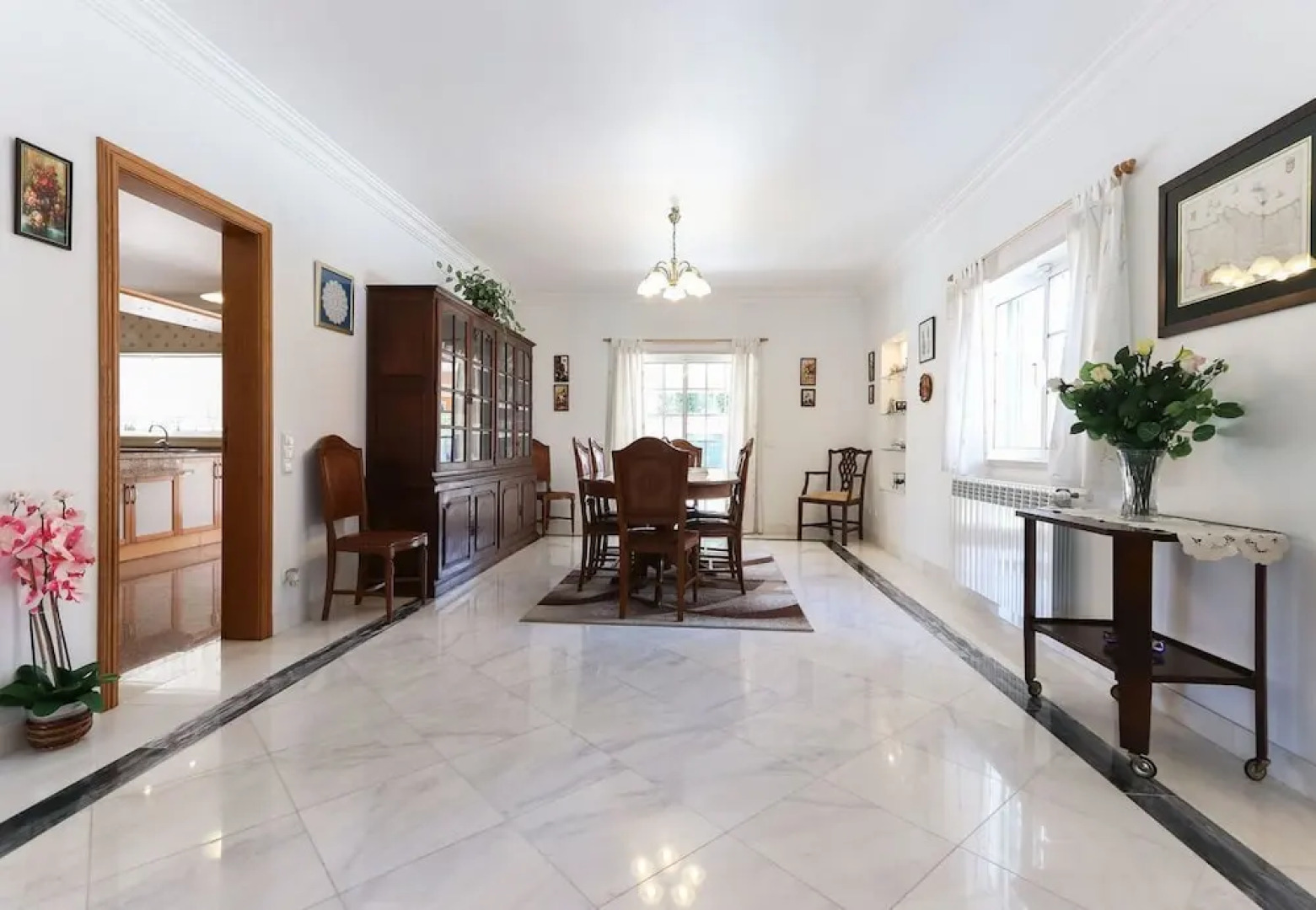 Caparica Beach Villa by Homing