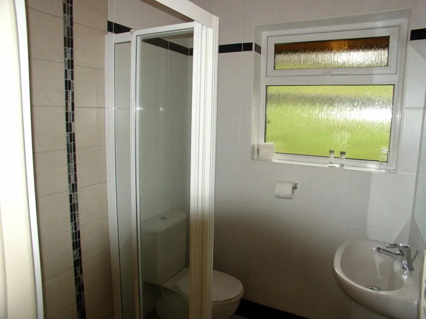 Manor House Marine & Cottages