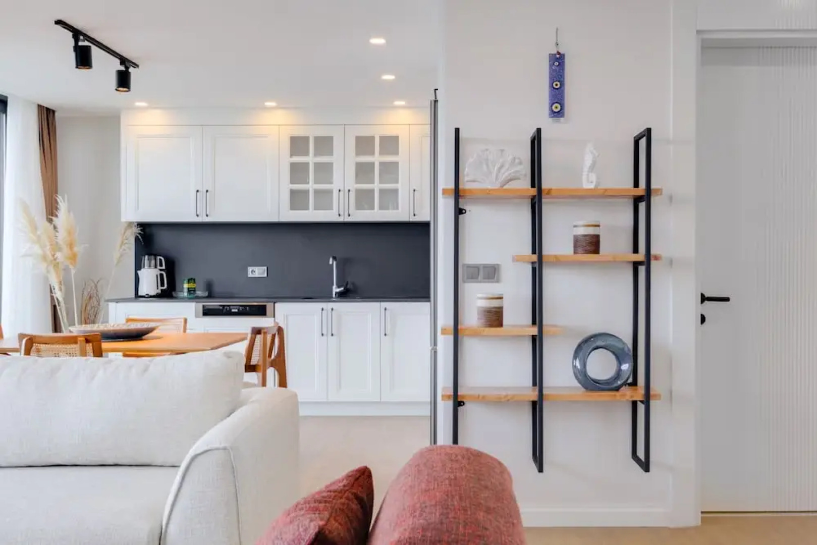 Luxury Waterfront House 9 min to Yalikavak Marina