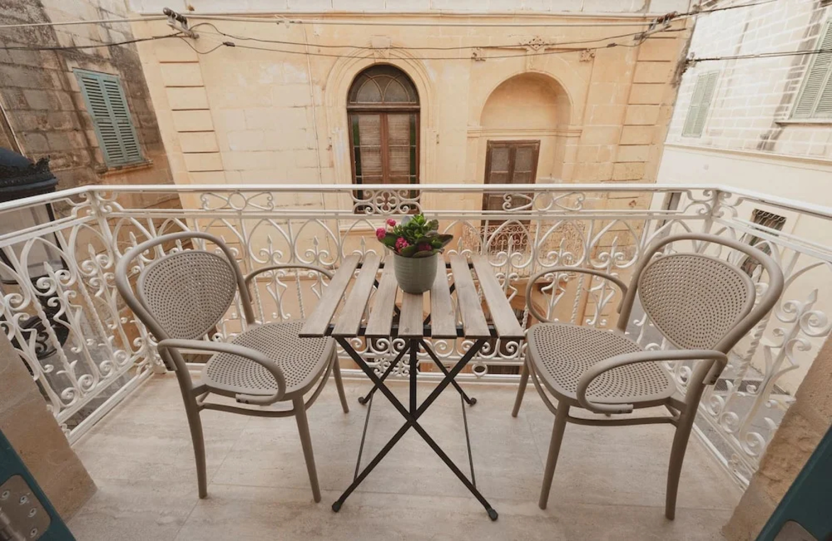 Maria Rosa Suites