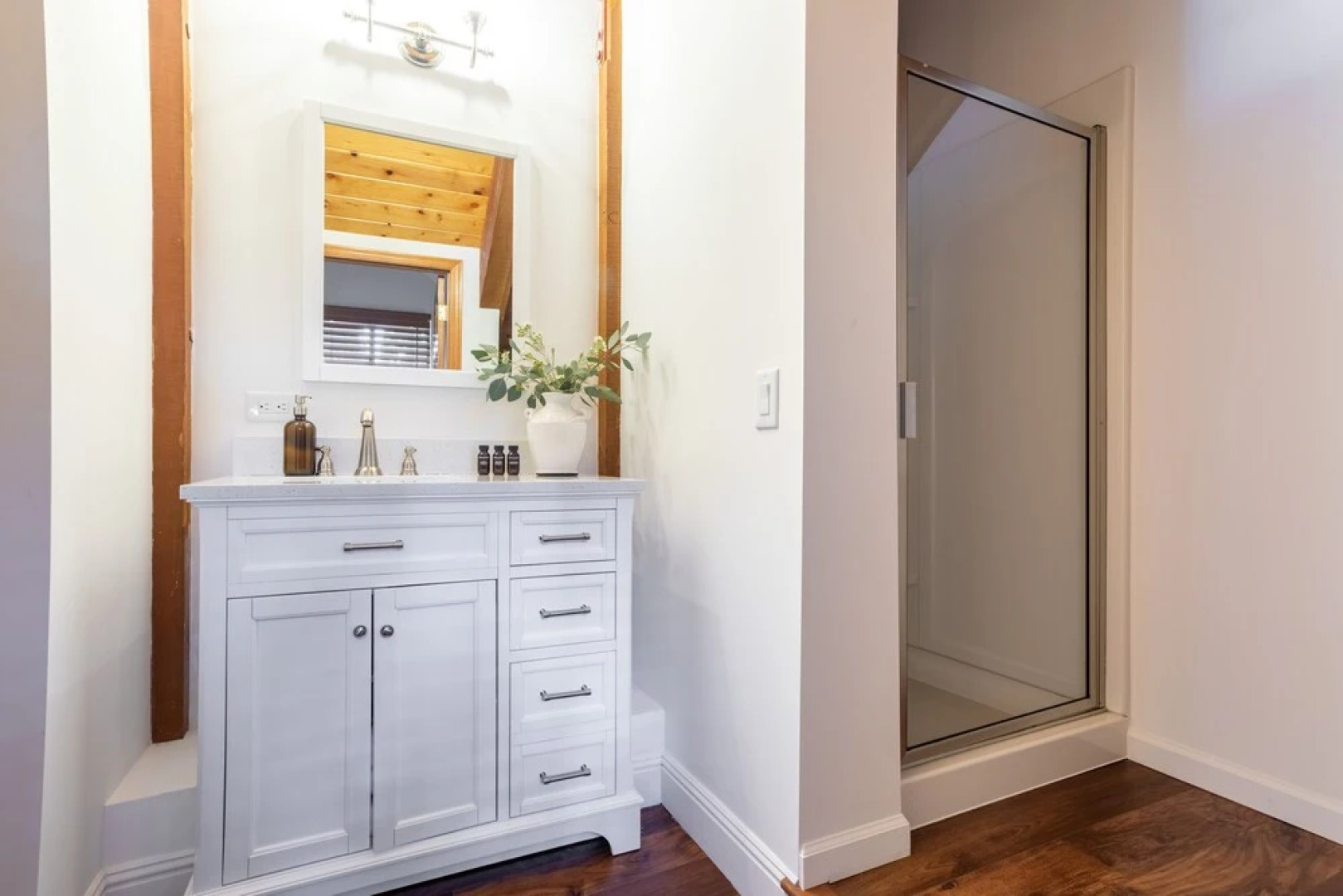 Tallac by Avantstay Secluded & Woodsy Tahoe Cabin in Incline Village