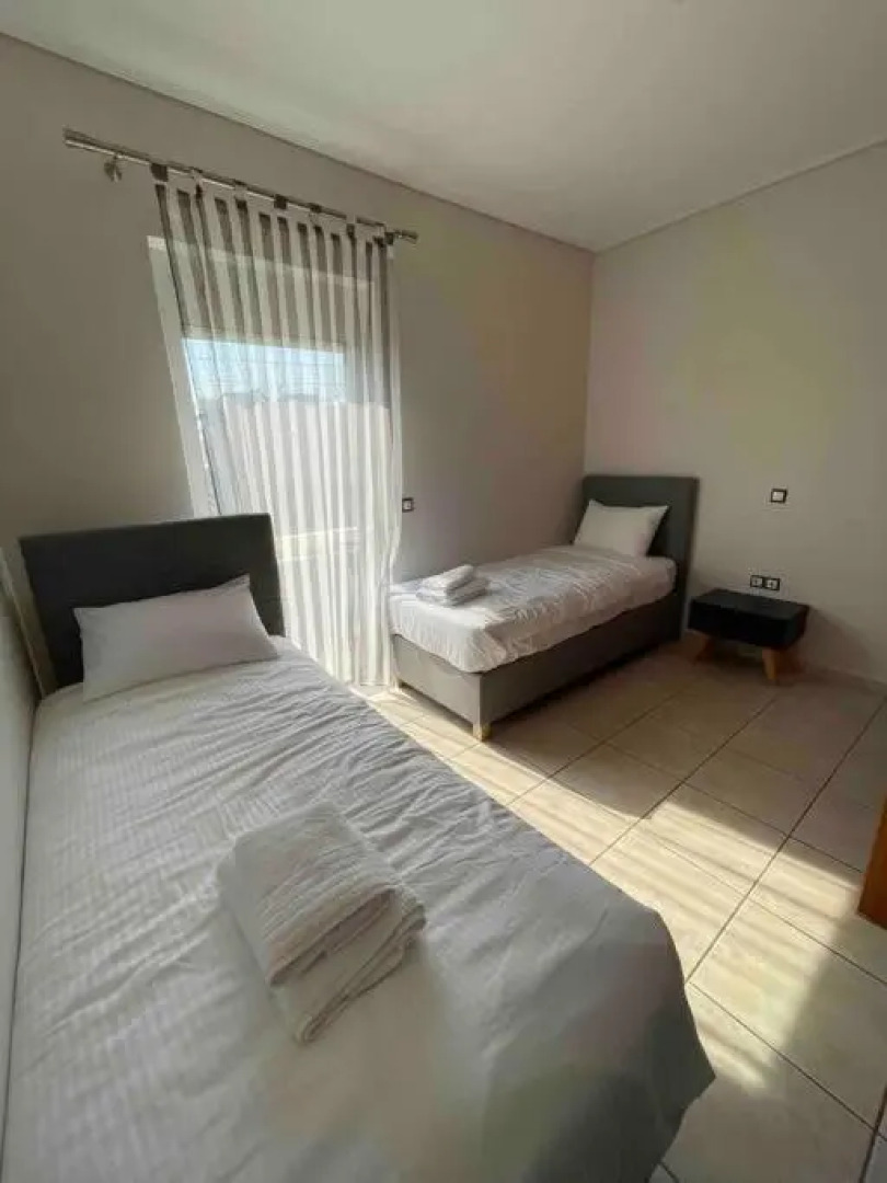 Spacious Apartment Nearby the Sea - 3 Bedrooms