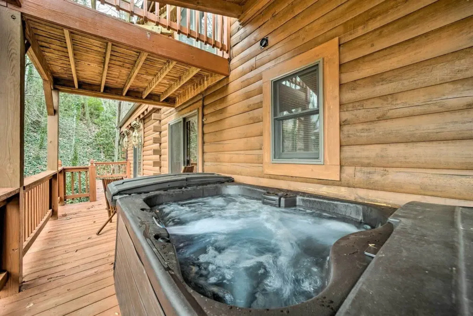 Walk to Golfing: Grand Maggie Valley Cabin!