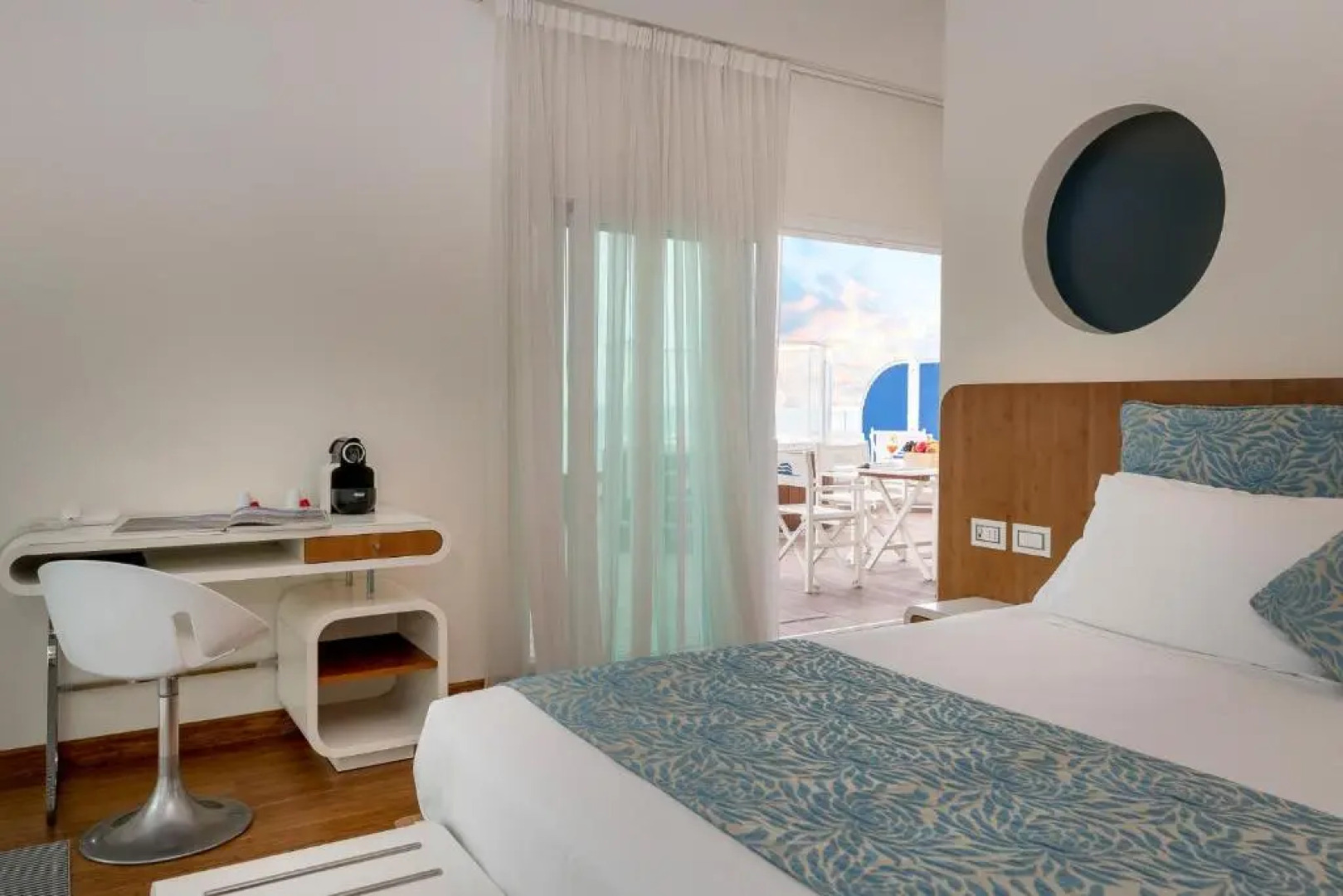 Trampolines Suite Hotel