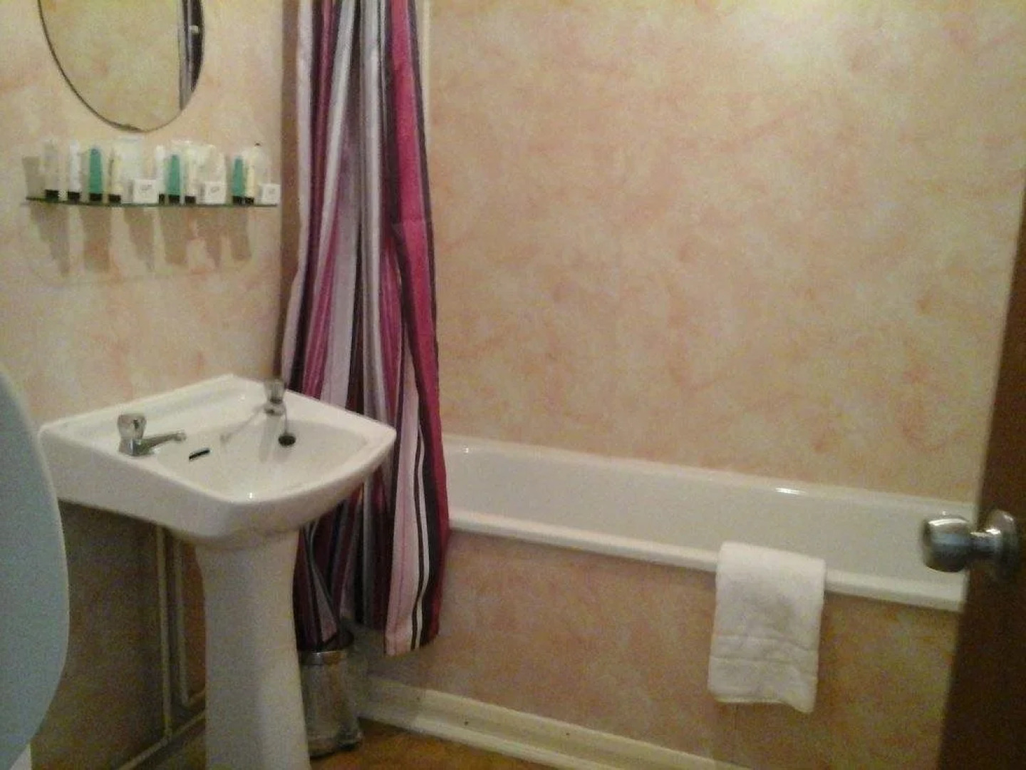 AJ's Bed and Breakfast