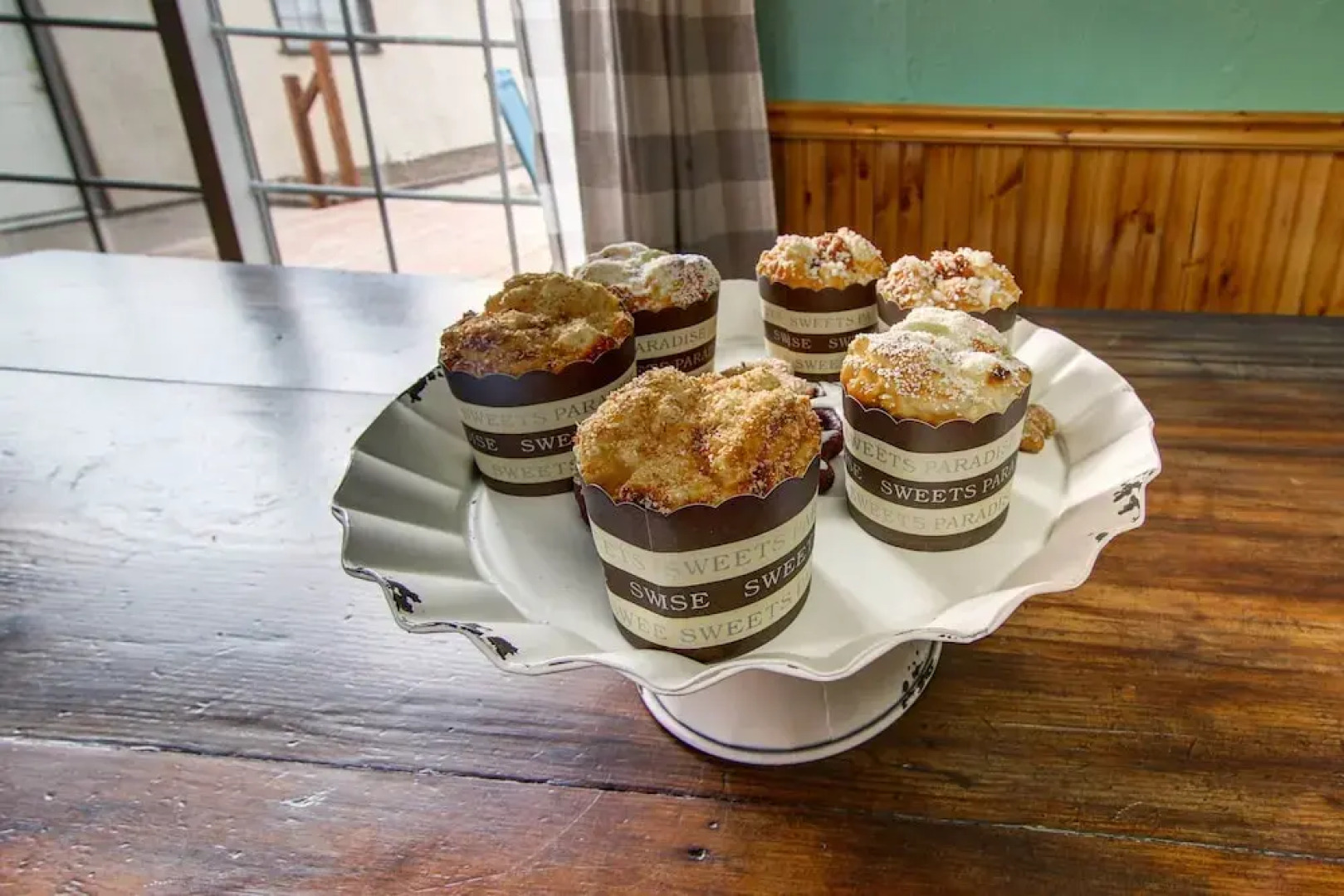 Monument Retreat - Walk to Local Dining & Shopping