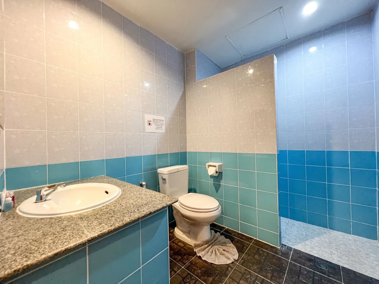 Tri's Miracle Kata Beach Side