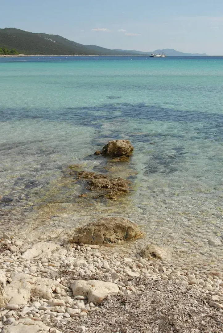 Holiday Home in Veli Rat Near Saharun