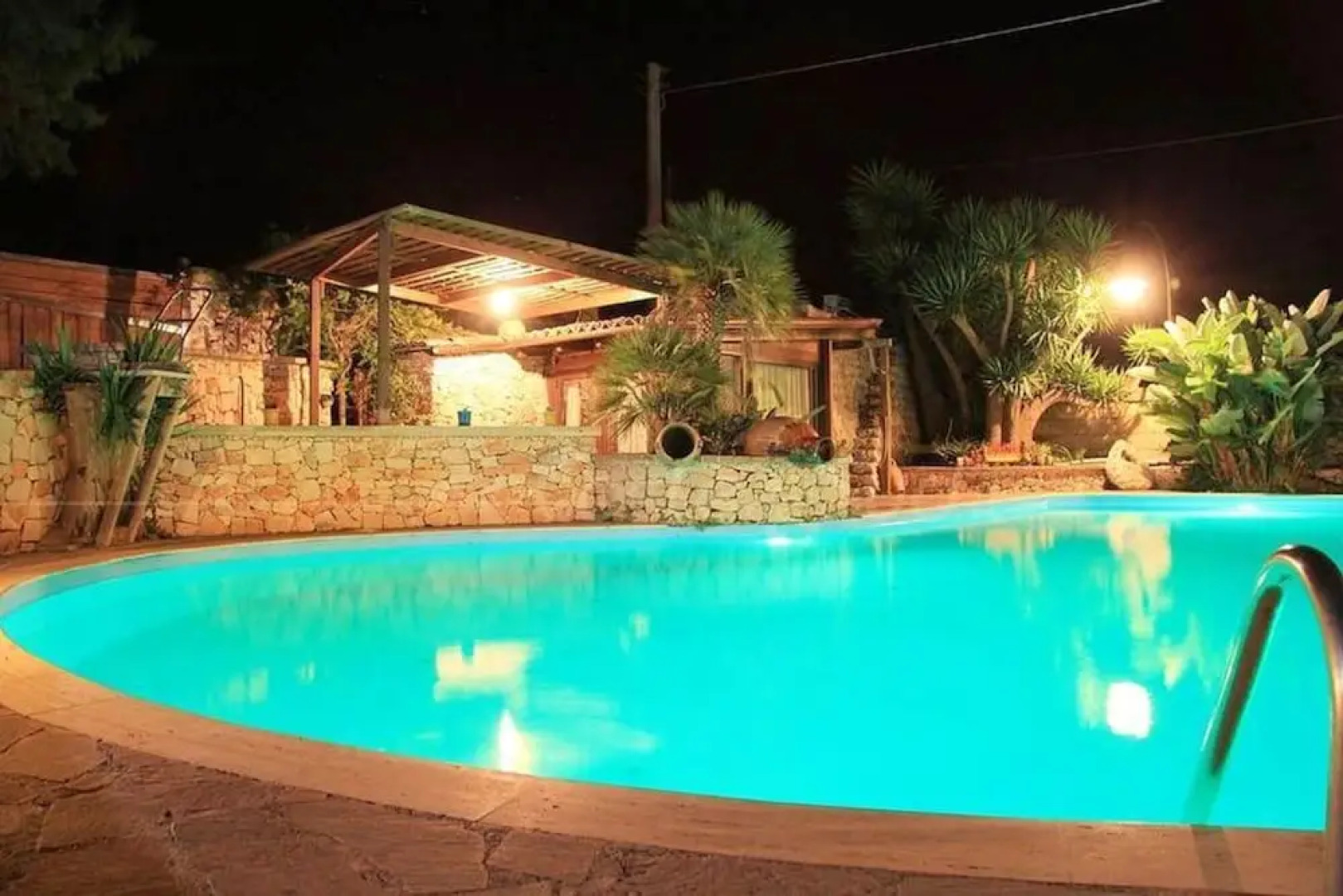 Apartment with 4 Bedrooms in Castrignano Del Capo, with Shared Pool, Furnished Terrace And Wifi - 4 Km From the Beach