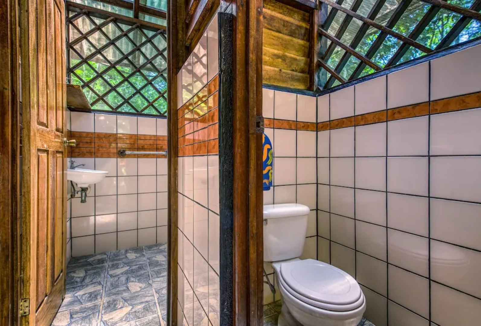 Congo Bongo EcoVillage Costa Rica