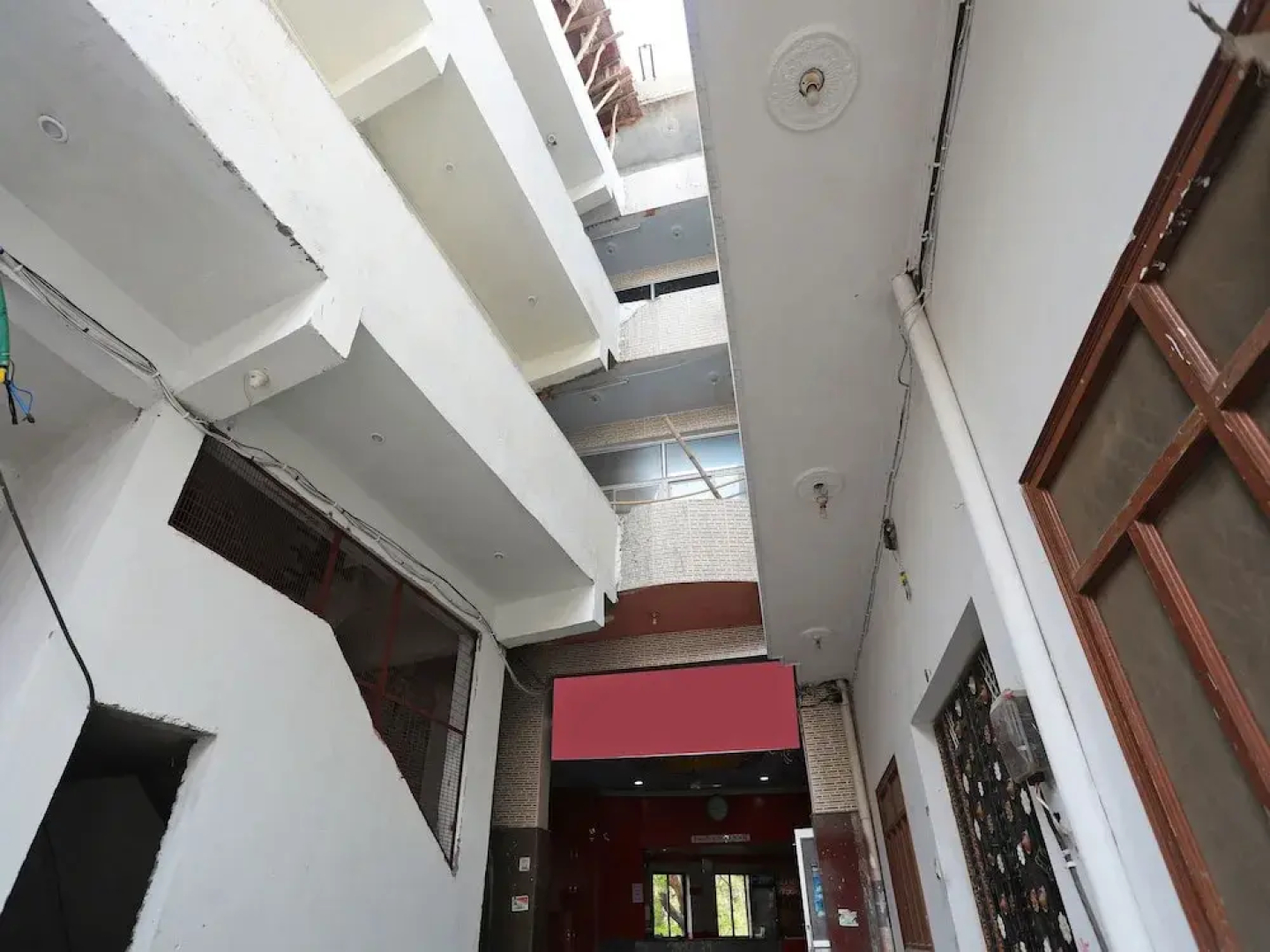 OYO 14639 Darshika Guest House