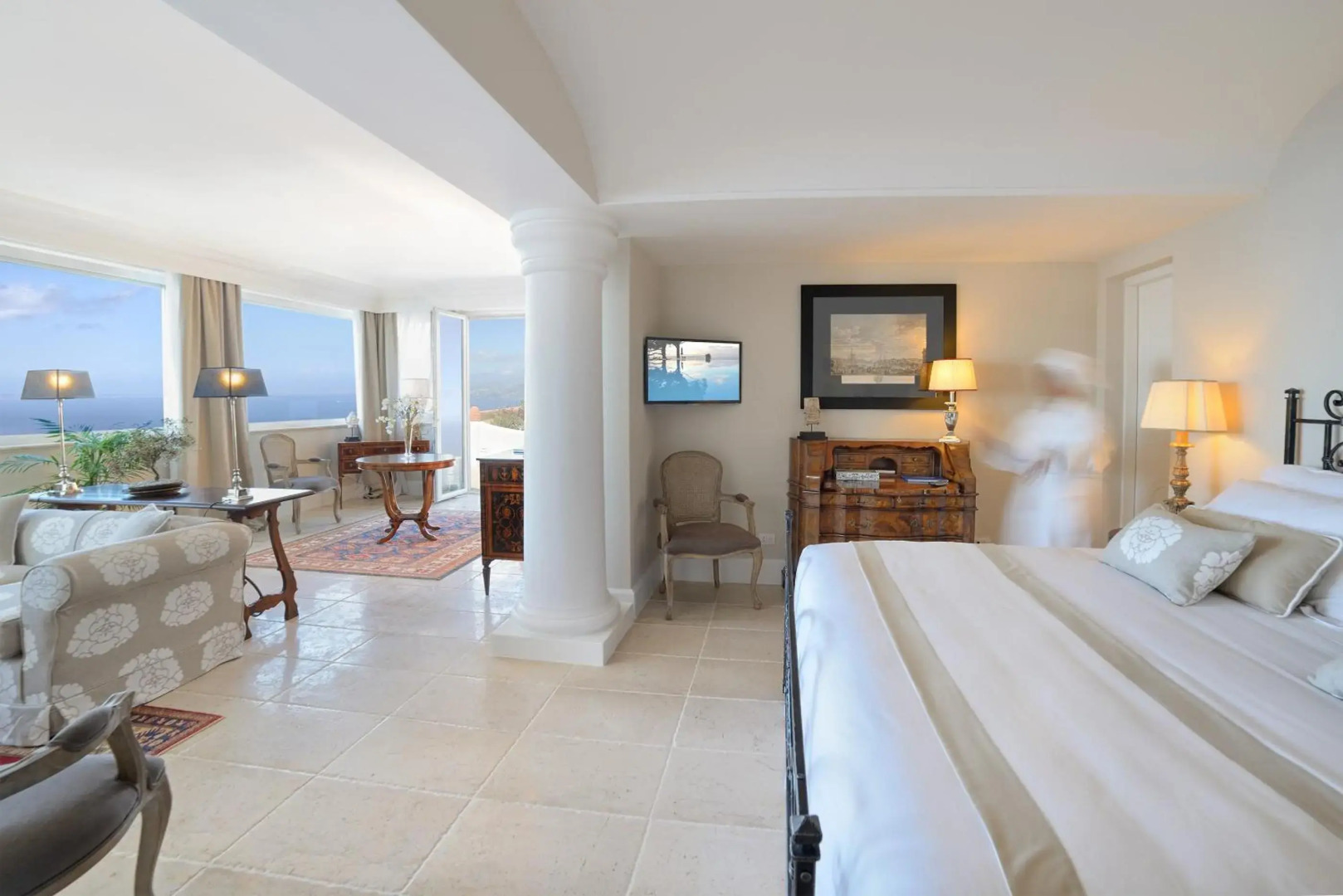 Caesar Augustus Hotel