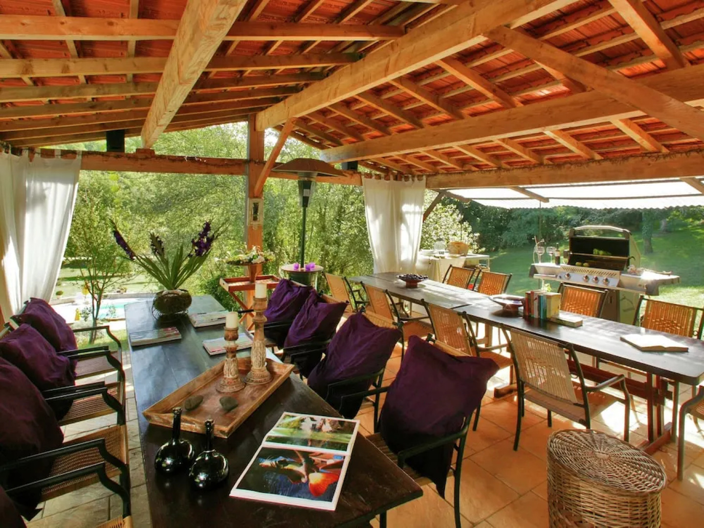 Modern Holiday Home in Souillac With Swimming Pool