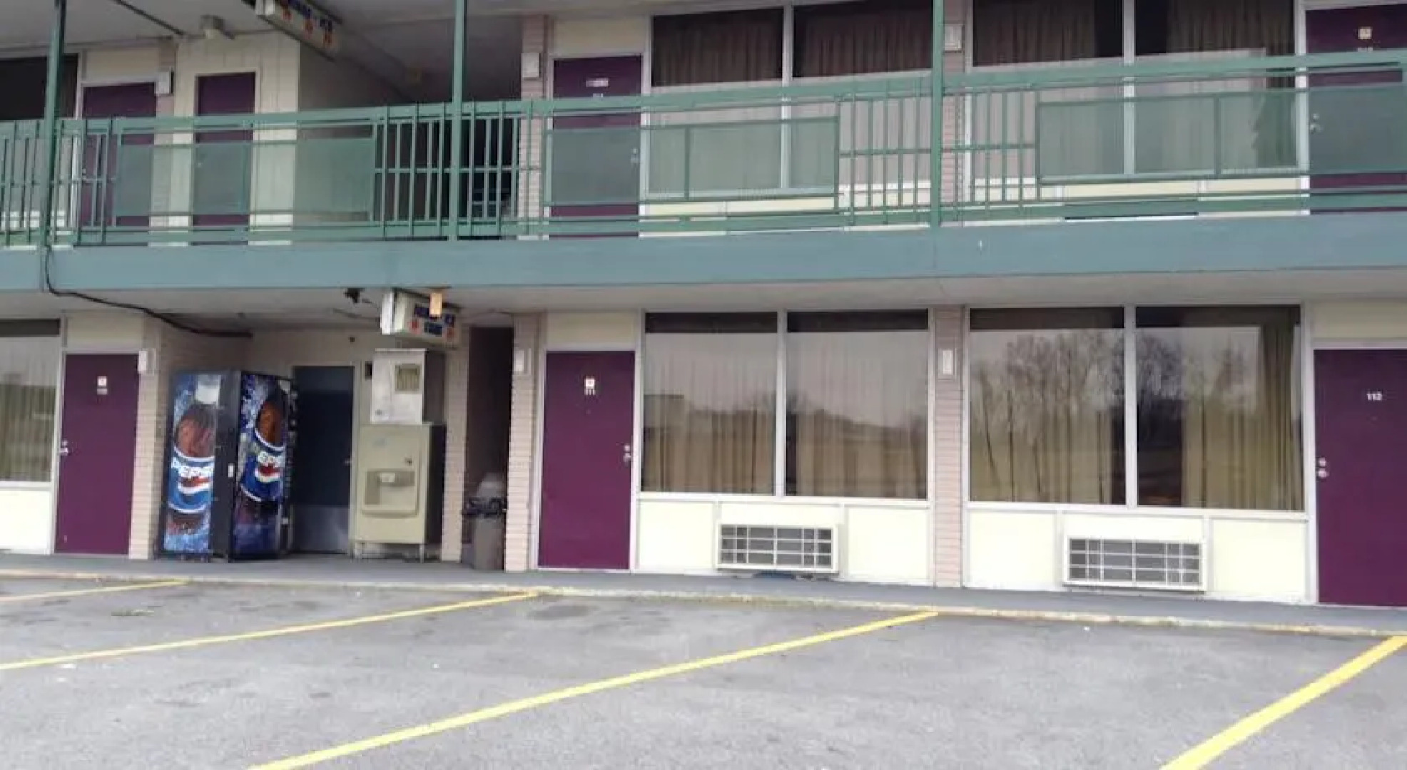 Knights Inn - Chilhowie