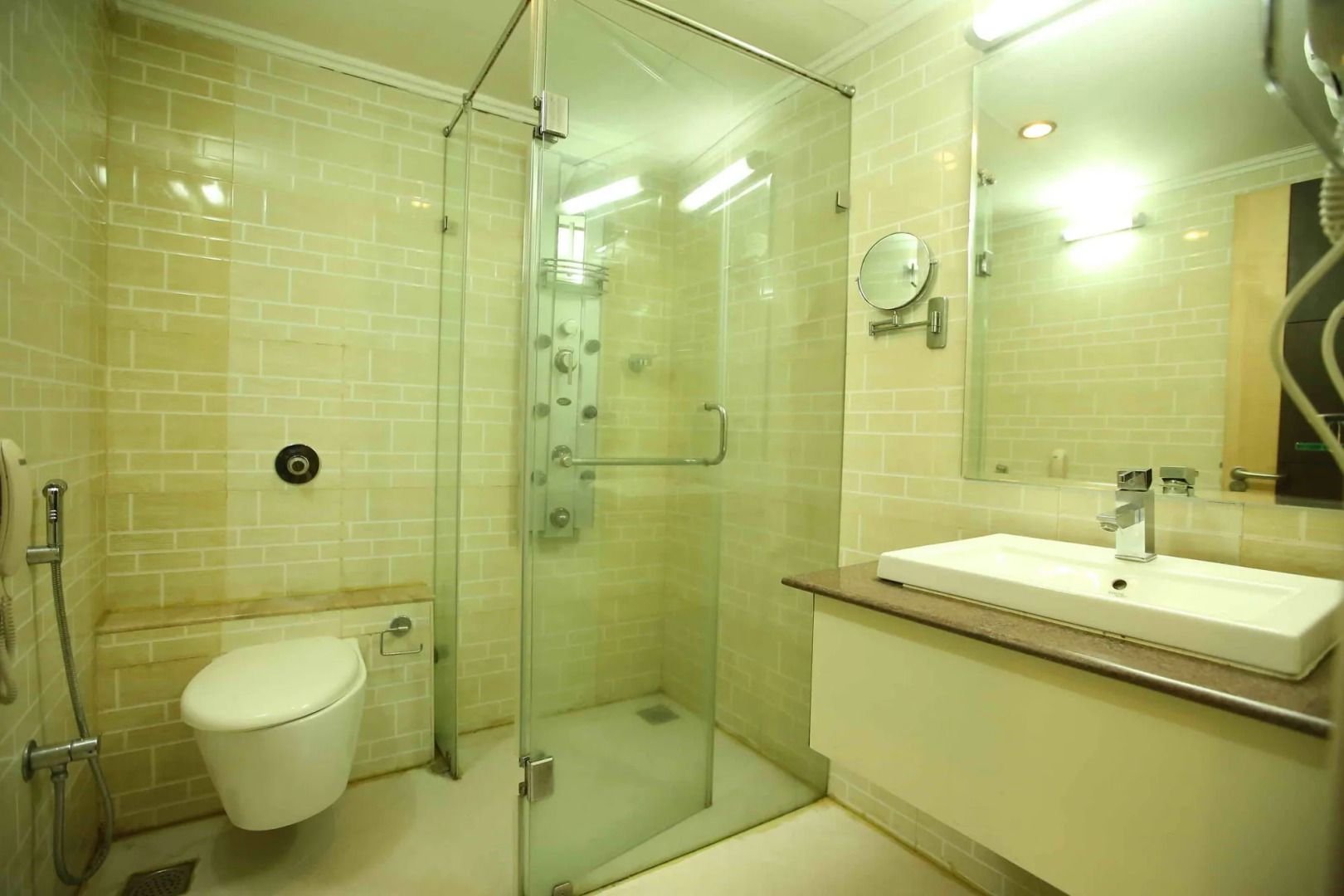 OYO Premium Brigade Road 2