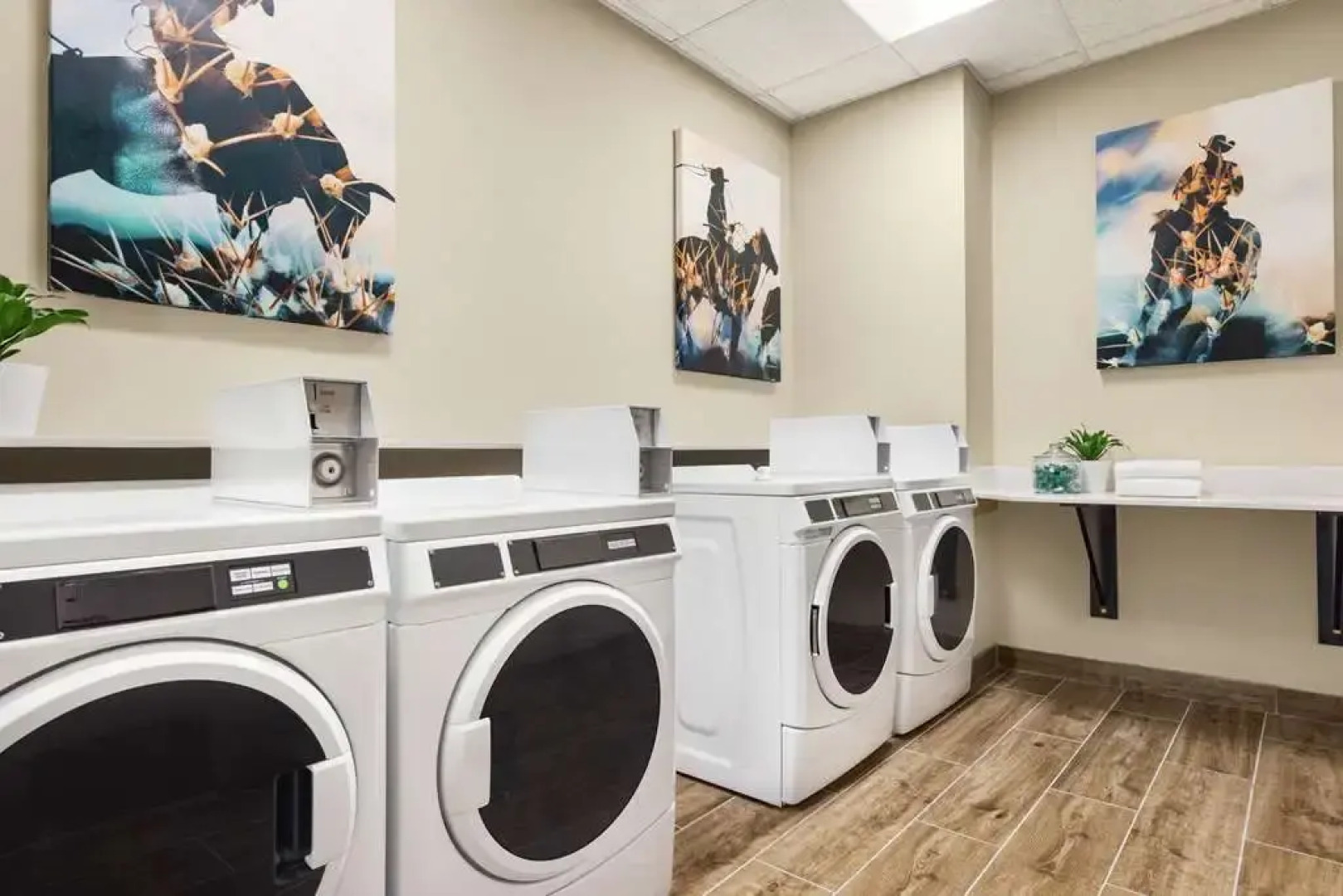 Embassy Suites by Hilton Round Rock