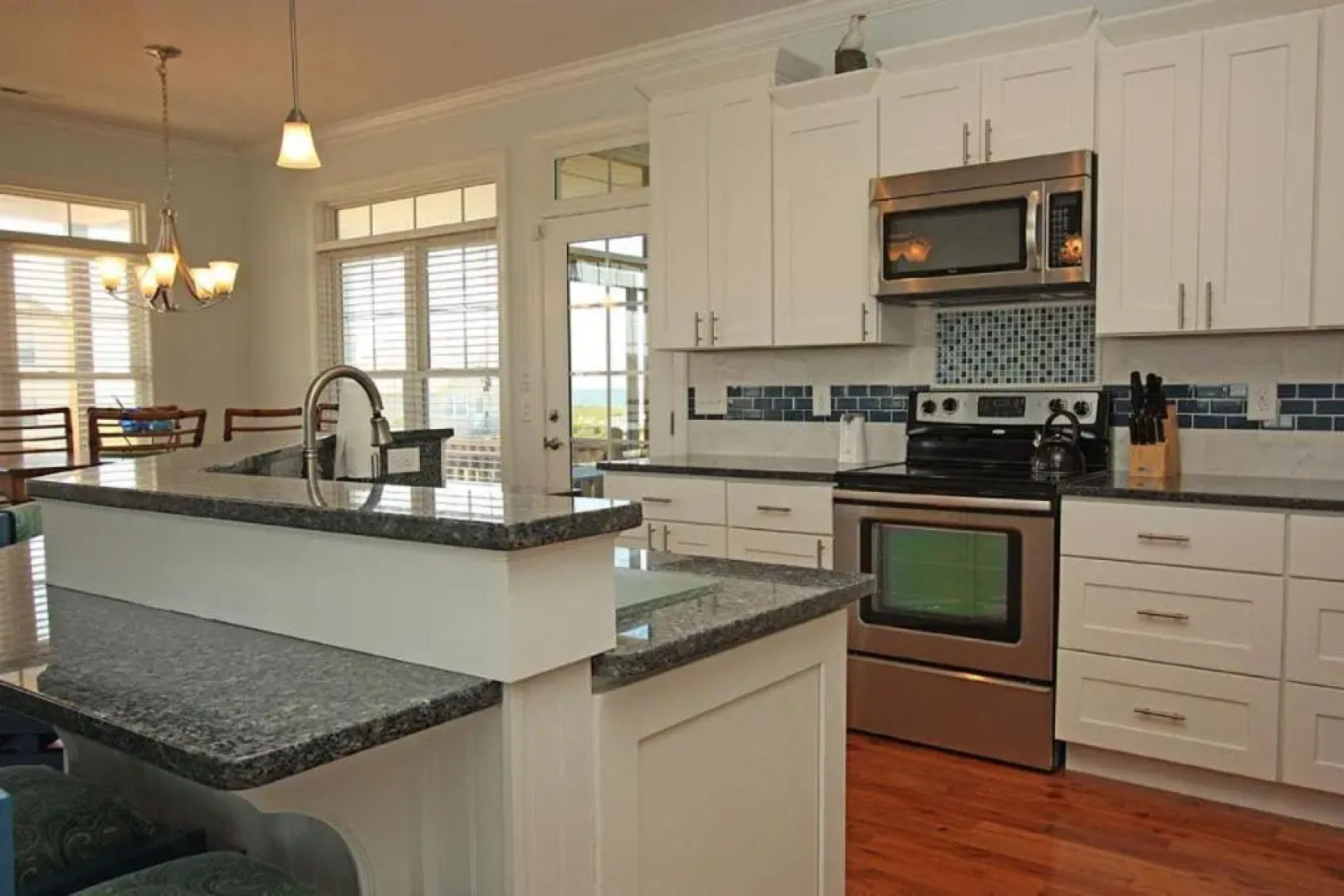 Nexta C by Oak Island Accommodations