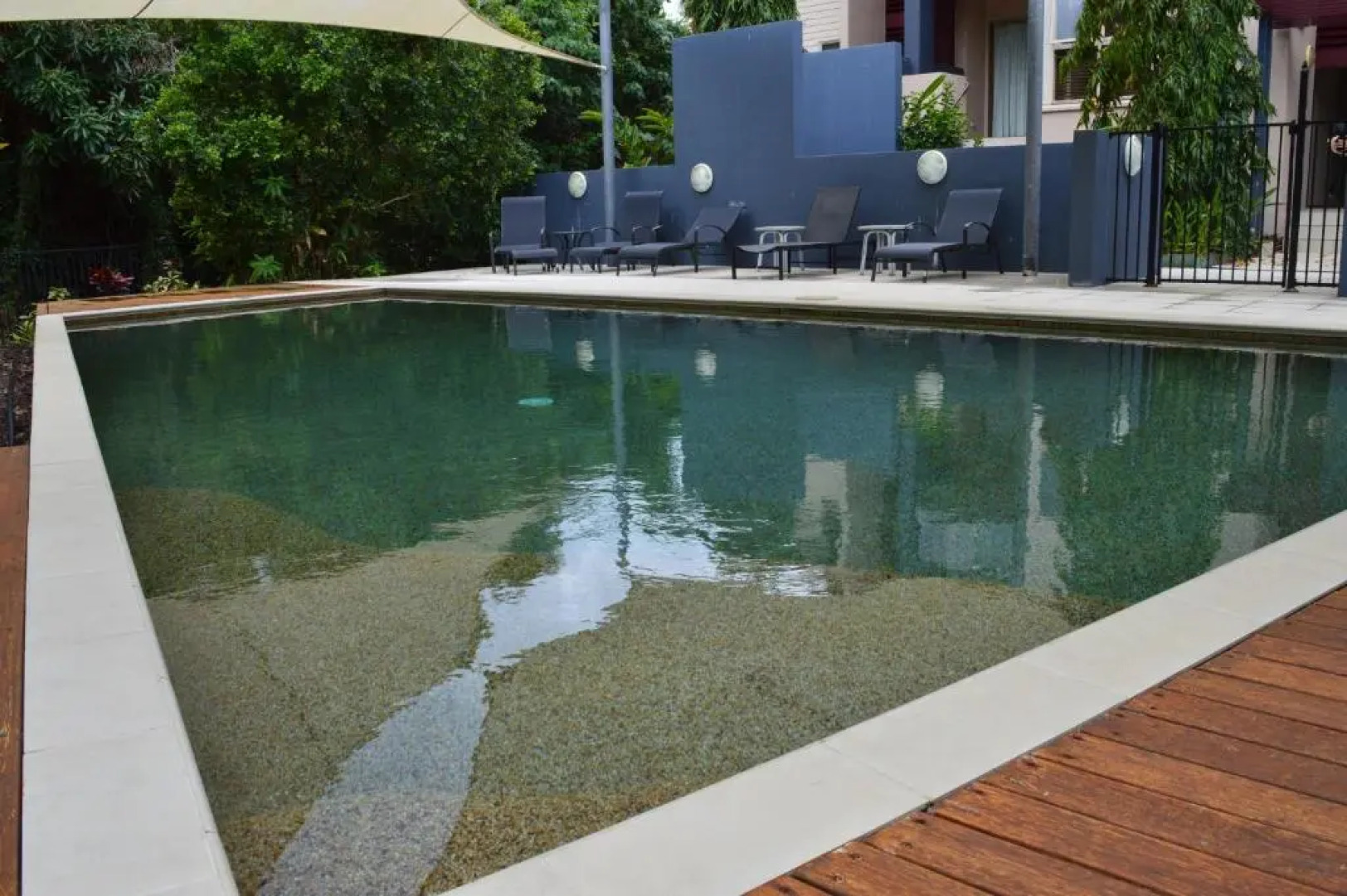 Beach House Apartment 1