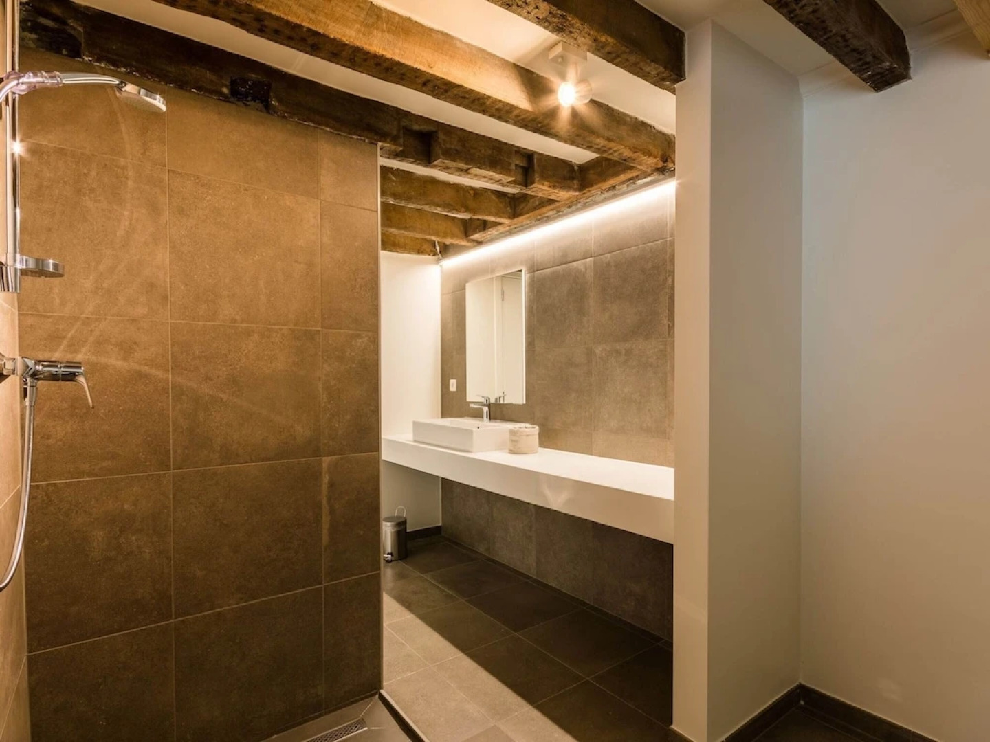 Modern Holiday Home in Assenede With Private Garden