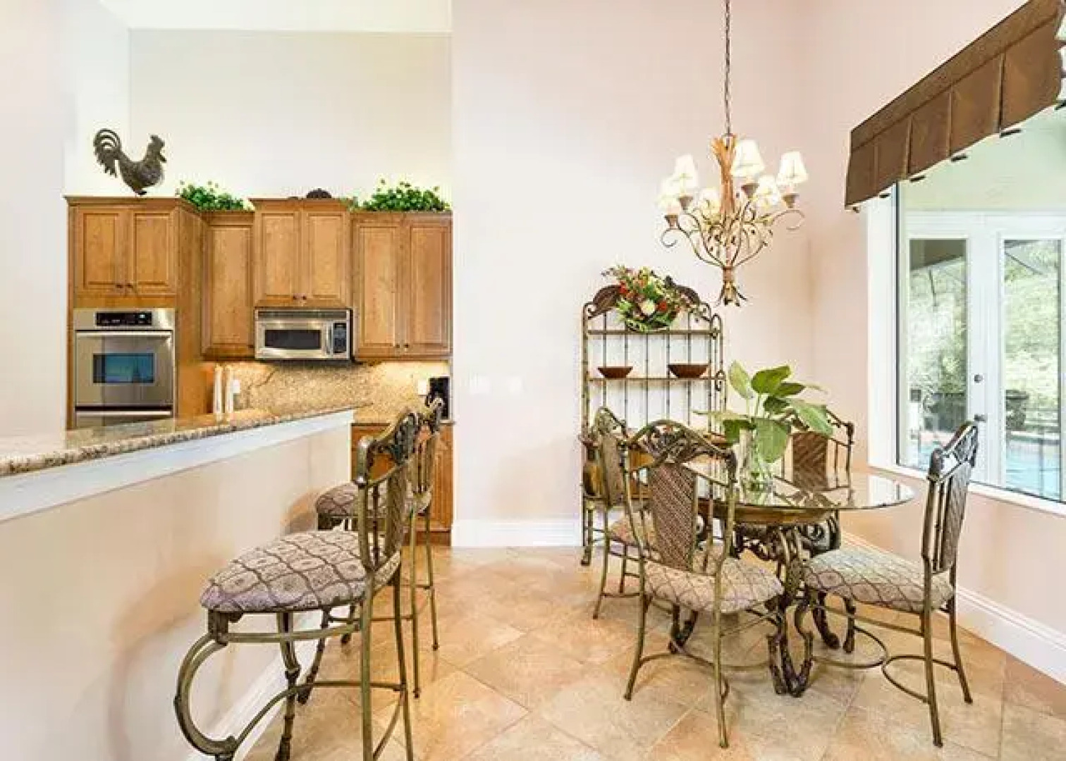 Las Palmas Way by Vacation Rental Pros