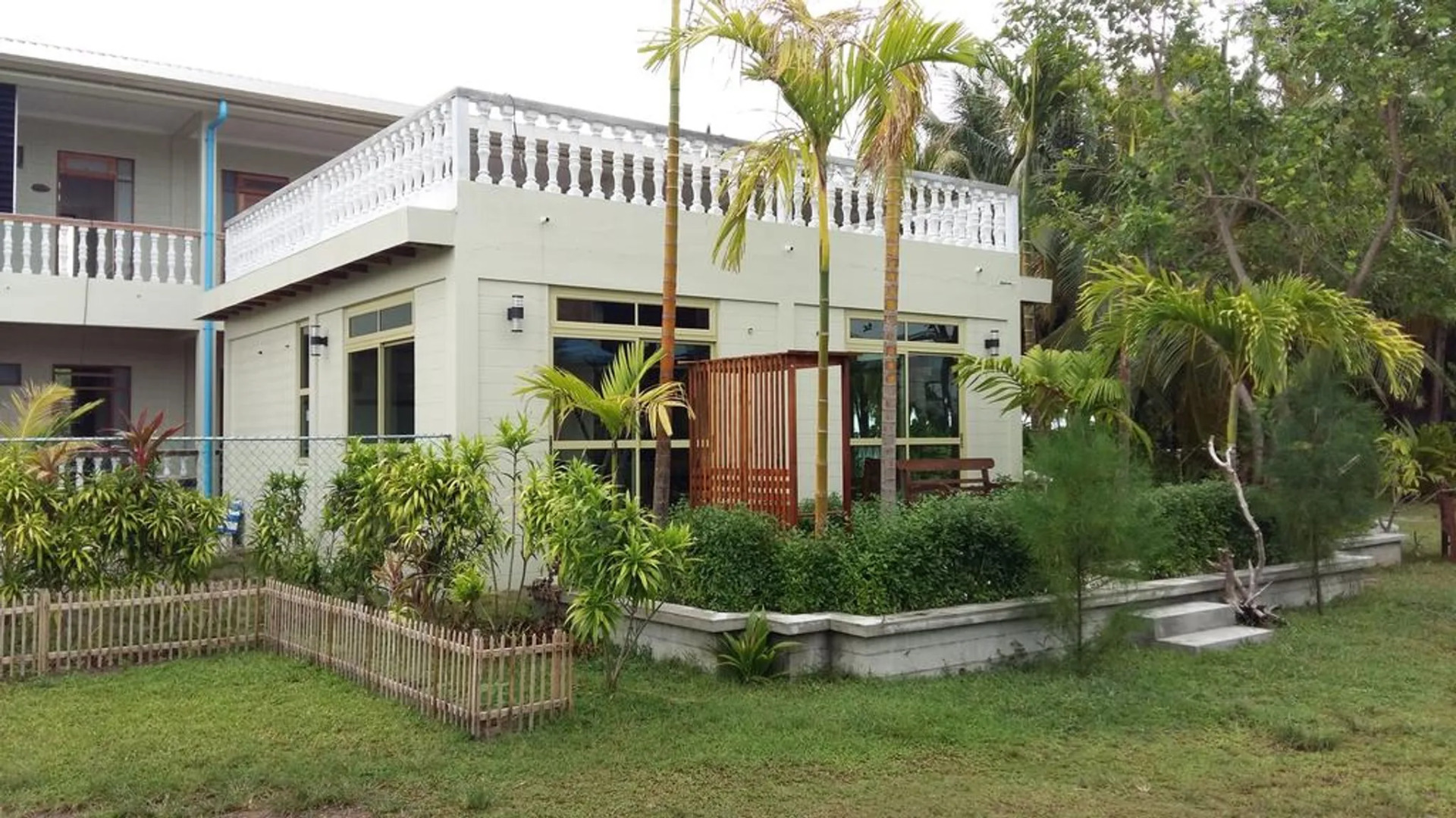 Nazaki Beach Hotel & Spa Maldives