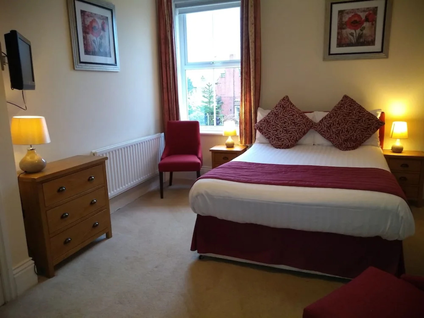 Angus Hotel