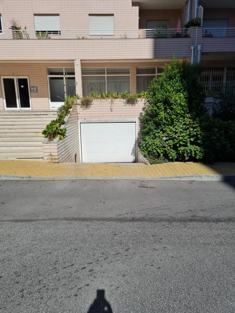 Diamante house com garagem privada