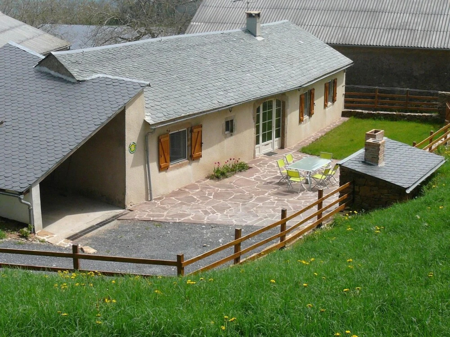 Mansion With 2 Bedrooms in Pousthomy, With Wonderful Mountain View, Furnished Terrace and Wifi