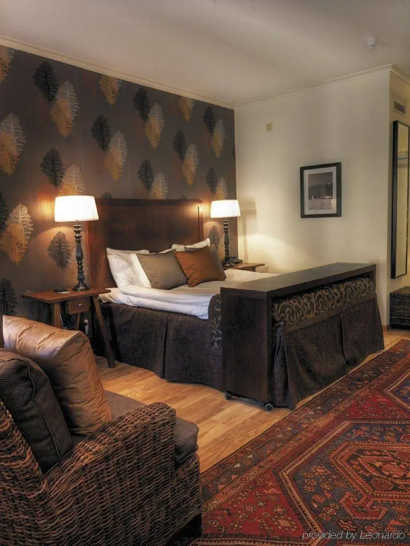 Hagastrand, Autograph Collection